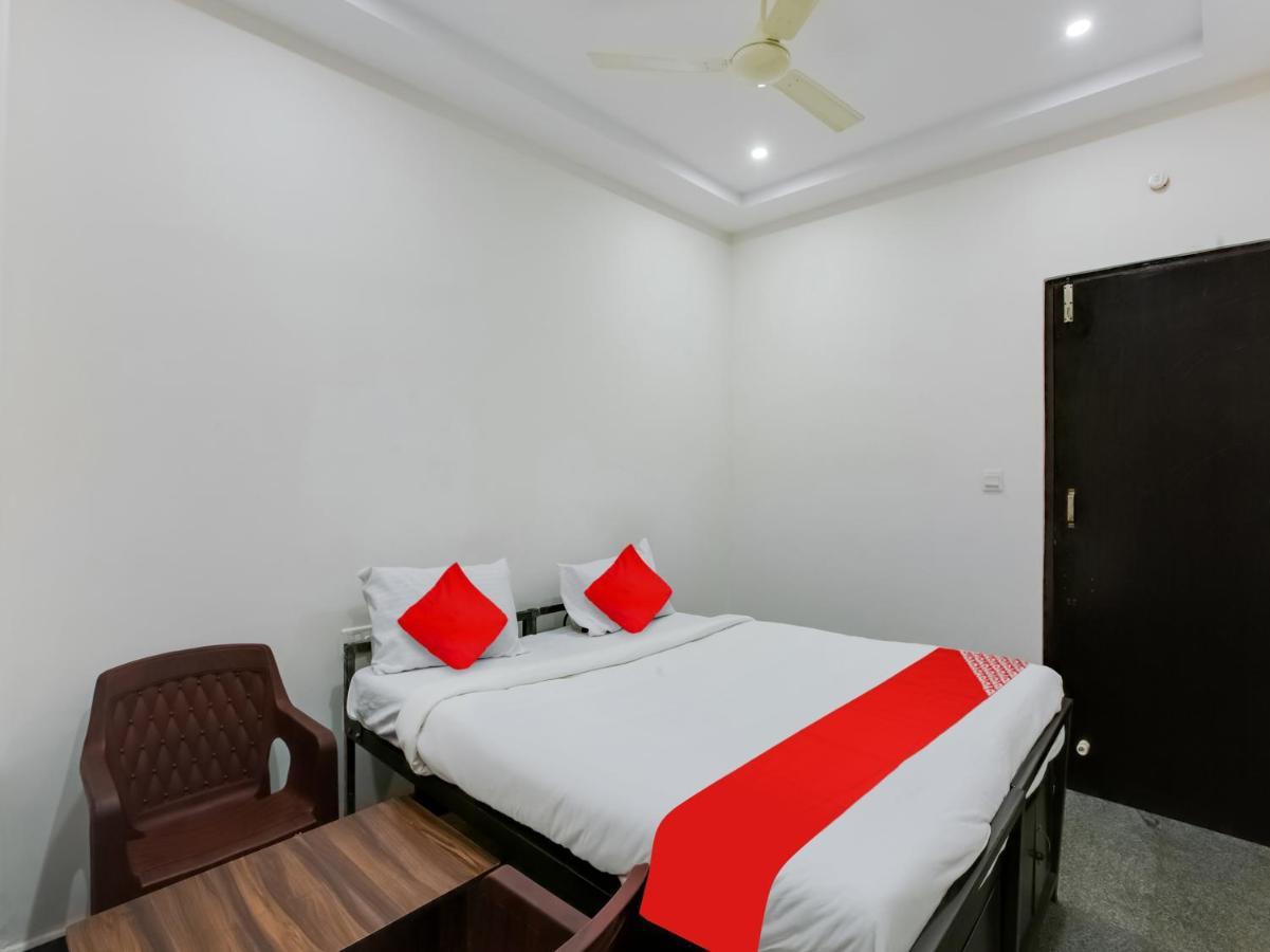Hotel O Manjushree Boarding & Lodging Nearby Dr.Br Ambedkar Stadium Basveshwar Nagar Μπανγκαλόρ Εξωτερικό φωτογραφία